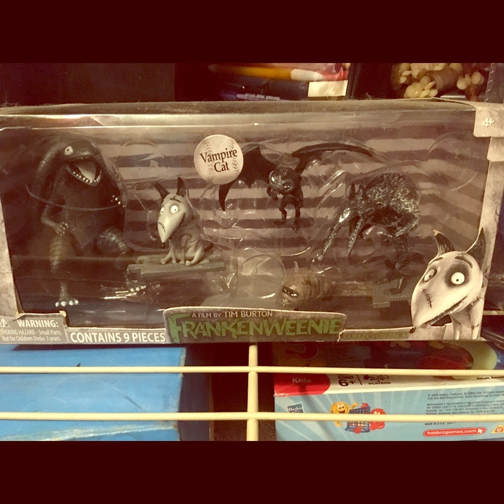 Frankenweenie figurine set